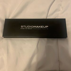 New Eyeshadow pallet